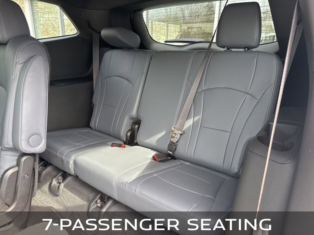 Used 2023 Buick Enclave Essence AWD/4WD image 27