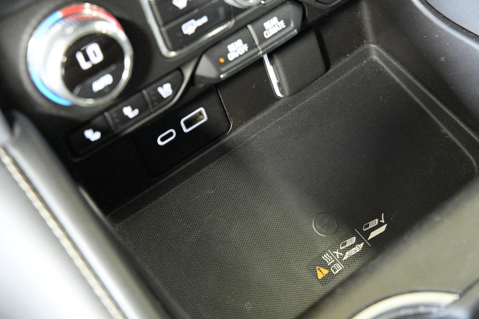 Used 2021 GMC Yukon SLT image 39