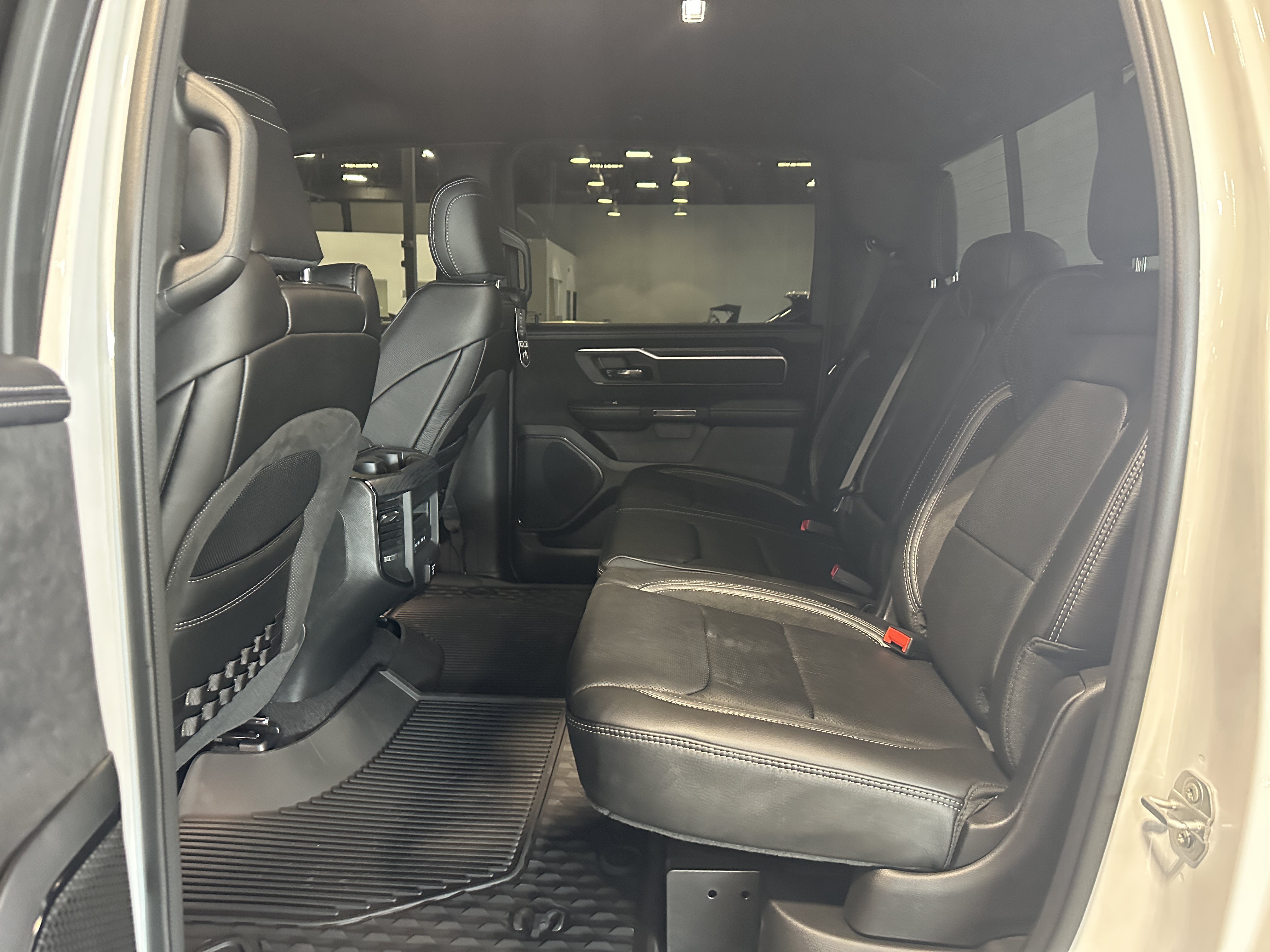 Used 2026 RAM 1500 RHO AWD/4WD image 9