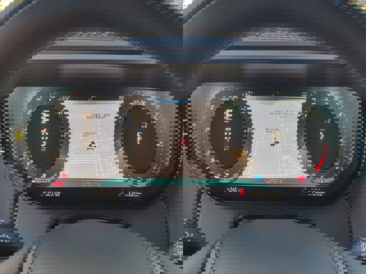 Used 2024 Land Rover Range Rover Sport SE image 36