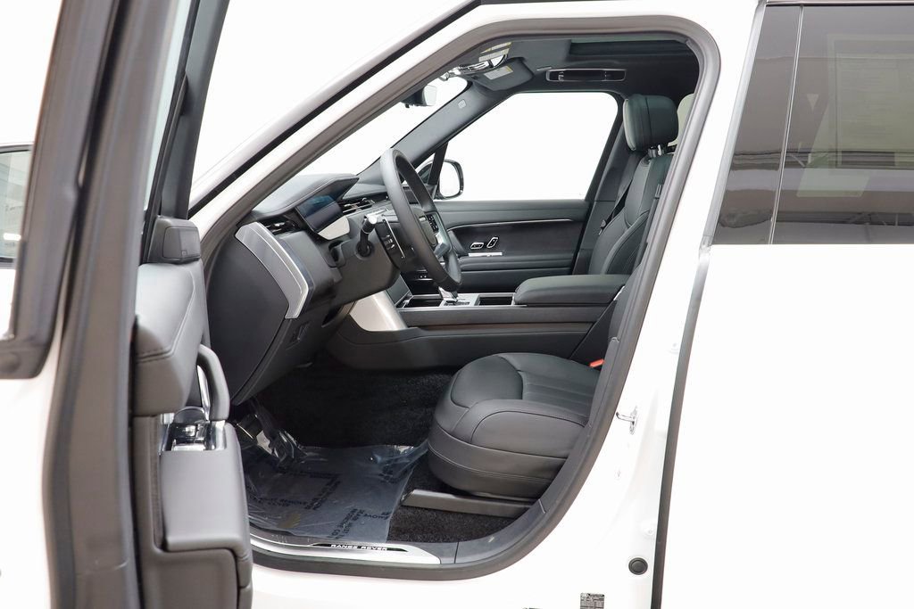 New 2025 Land Rover Range Rover SE AWD/4WD image 7