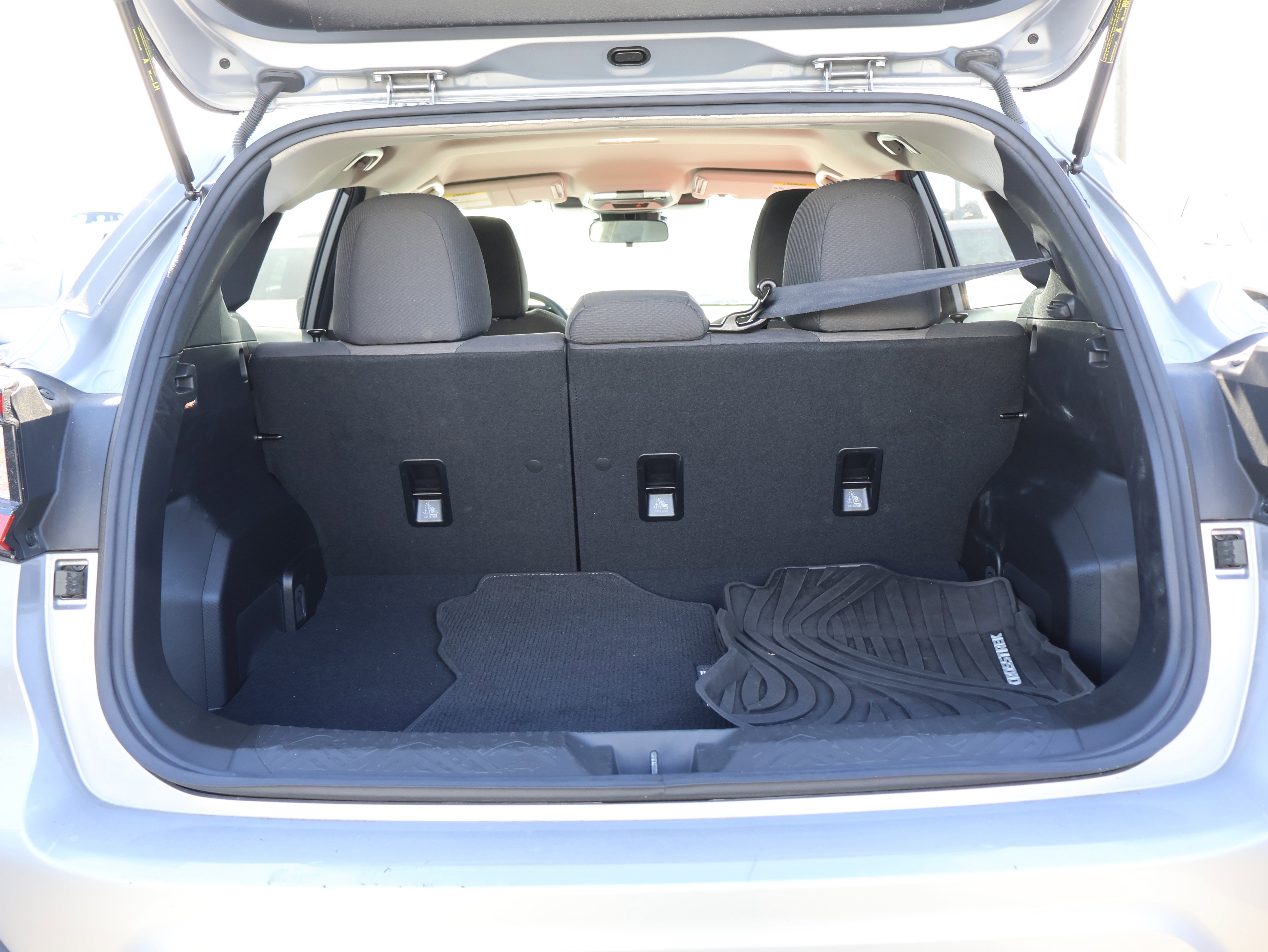 Used 2024 Subaru Crosstrek 2.0i image 18