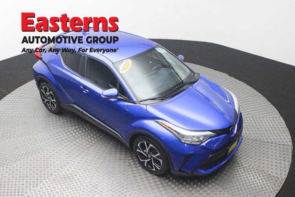 Used 2021 Toyota C-HR XLE image 3