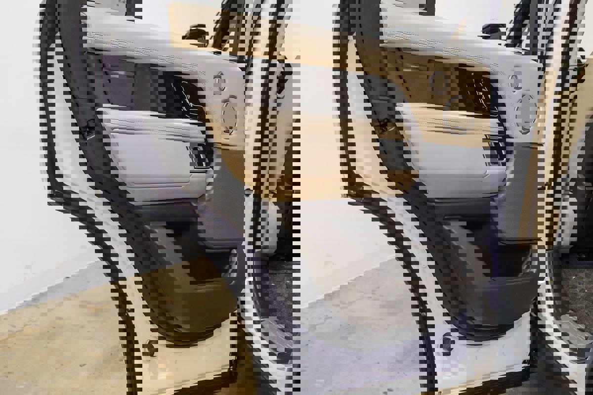 Used 2020 Land Rover Range Rover HSE AWD/4WD image 45