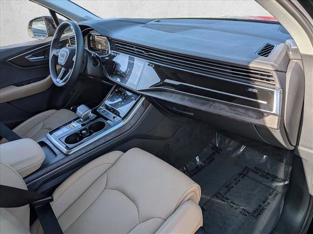 Certified 2025 Audi Q7 3.0T Prestige w/ Prestige Package image 21