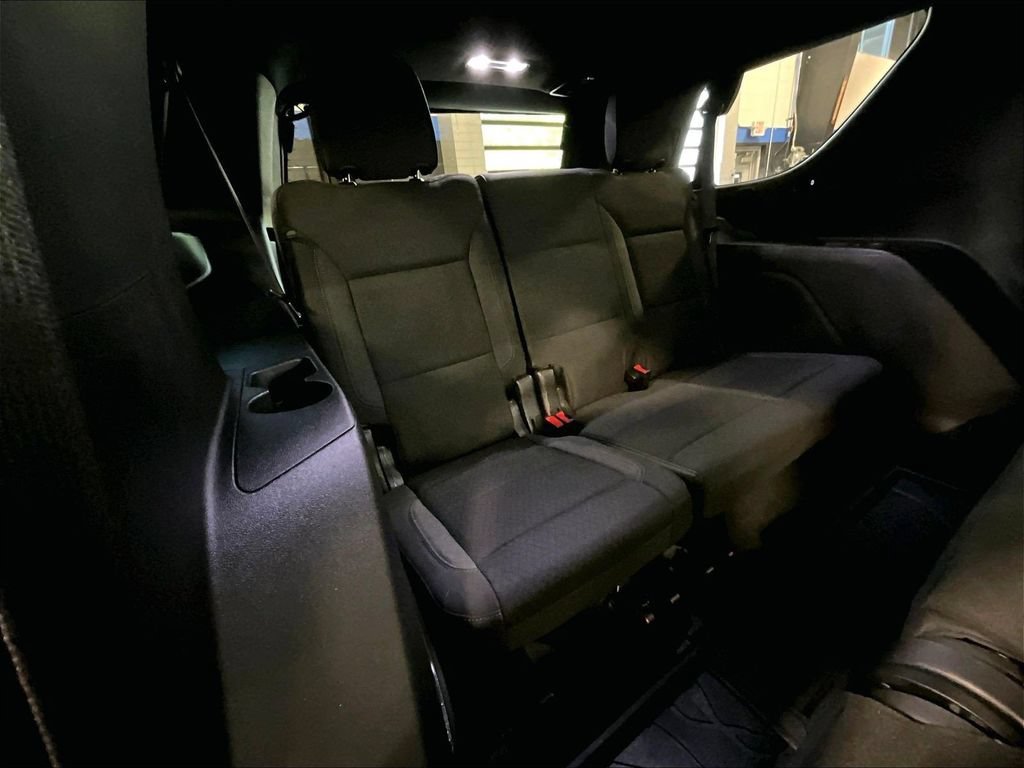 Used 2023 Chevrolet Tahoe LS AWD/4WD image 17