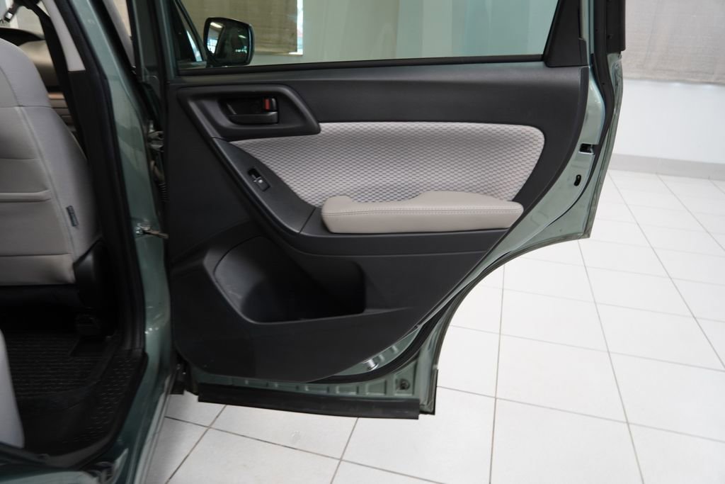 Used 2018 Subaru Forester 2.5i Premium image 18