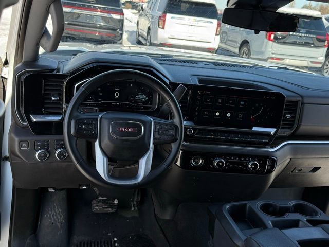 Used 2023 GMC Sierra 1500 SLE w/ X31 Off-Road Package image 7