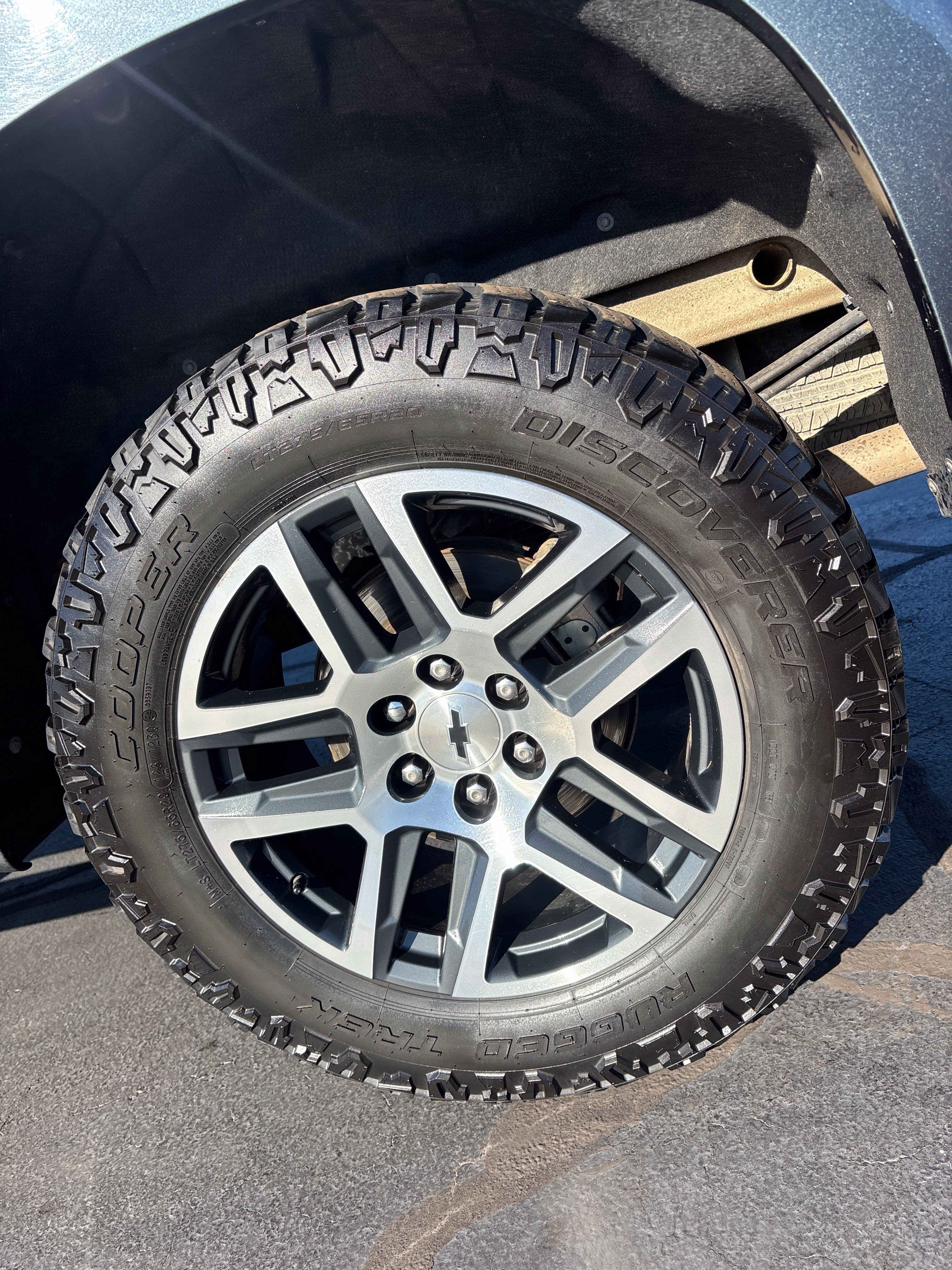 Used 2019 Chevrolet Silverado 1500 LT Trail Boss AWD/4WD image 8