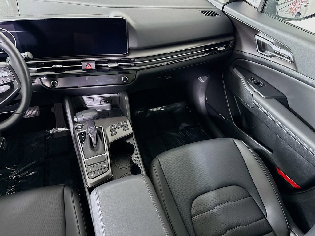 Used 2026 Kia Sportage SX image 28