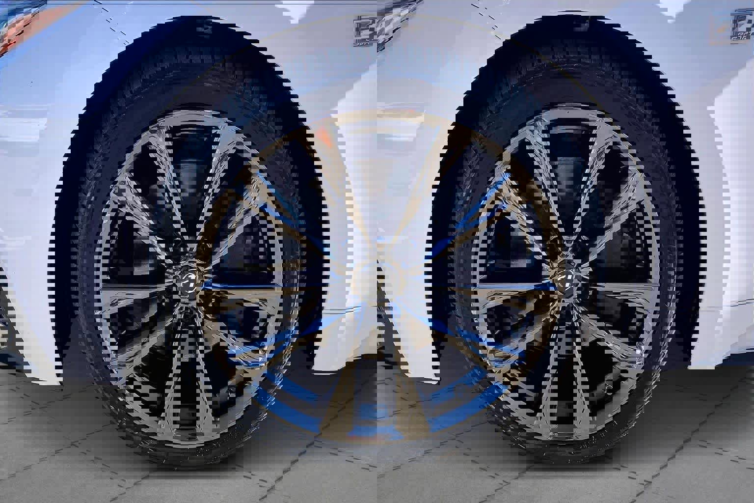 Used 2022 Lexus IS 350 F Sport image 9