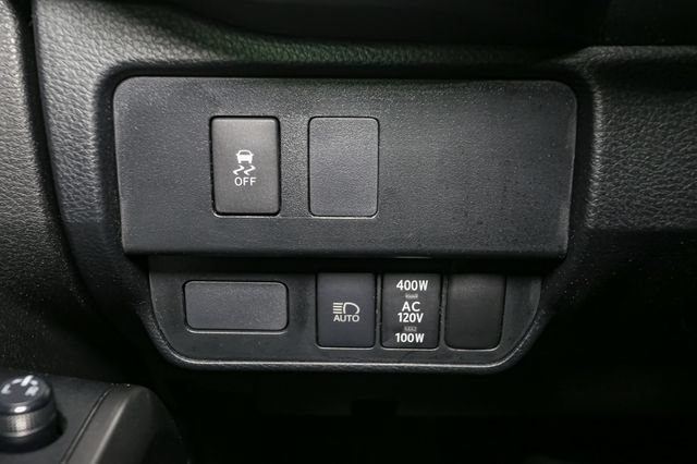 Used 2021 Toyota Tacoma TRD Sport w/ TRD Premium Sport Package AWD/4WD image 30
