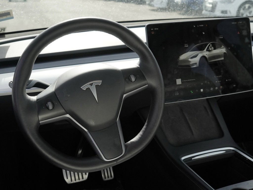 Used 2022 Tesla Model Y Performance image 21