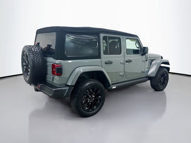 Used 2021 Jeep Wrangler Unlimited Sahara w/ Cold Weather Group image 7