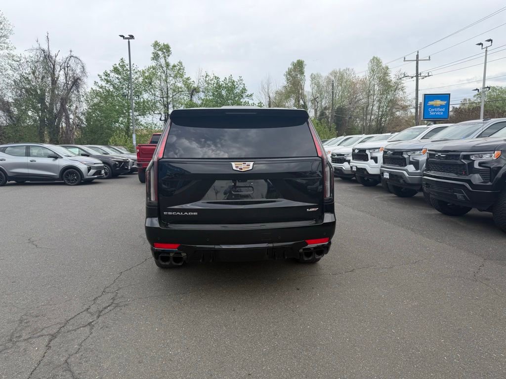 Used 2023 Cadillac Escalade V image 6