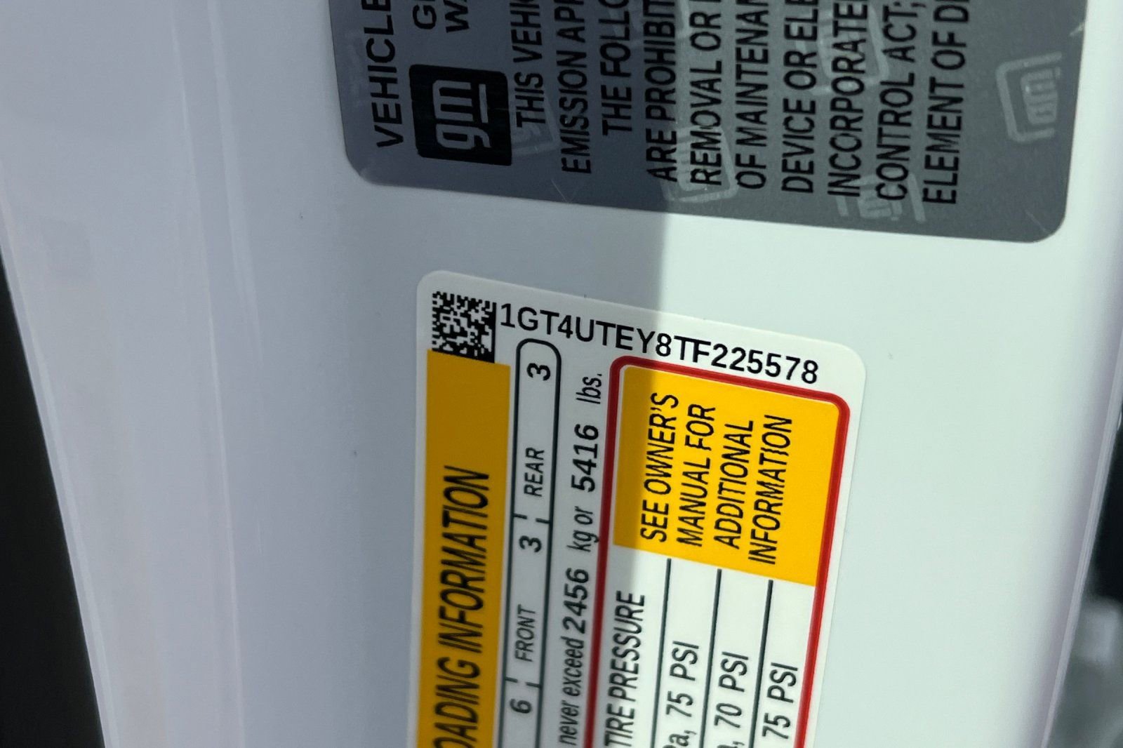 New 2026 GMC Sierra 3500 SLE image 23