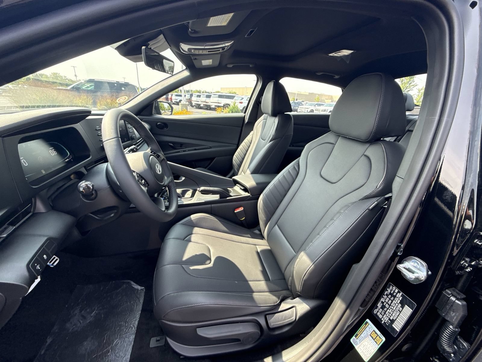 New 2026 Hyundai Elantra SEL Sport FWD image 13