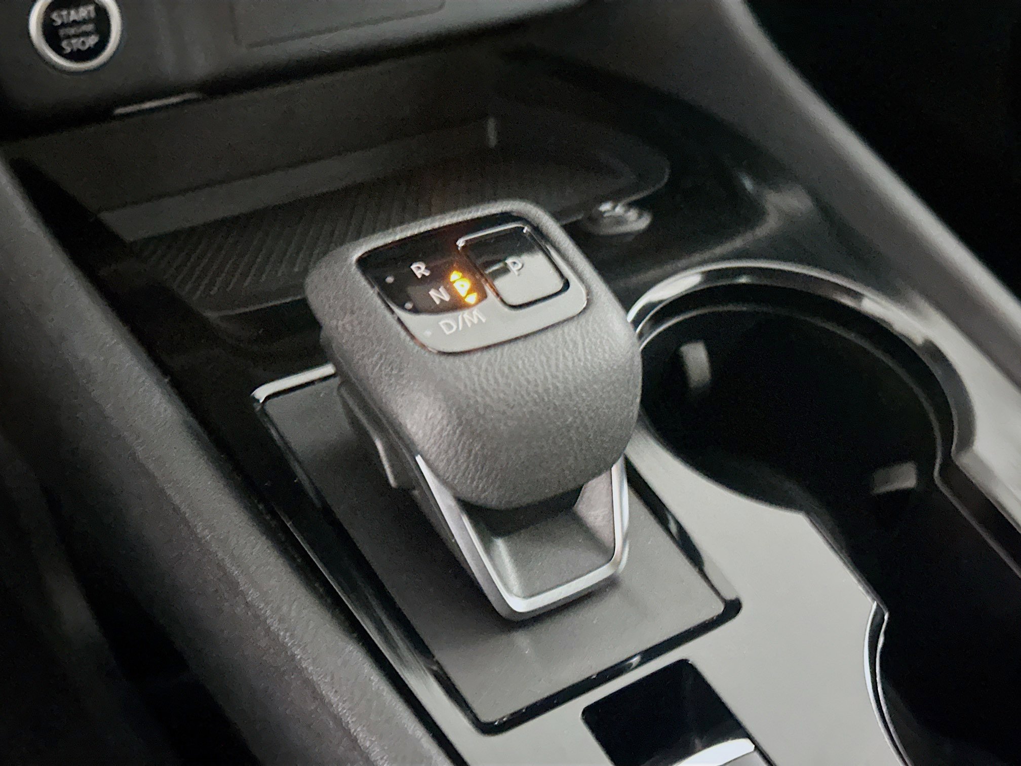 Used 2023 Nissan Rogue SV image 24