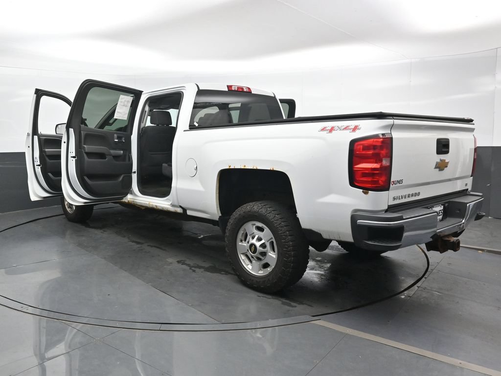 Used 2016 Chevrolet Silverado 2500 LT AWD/4WD image 38