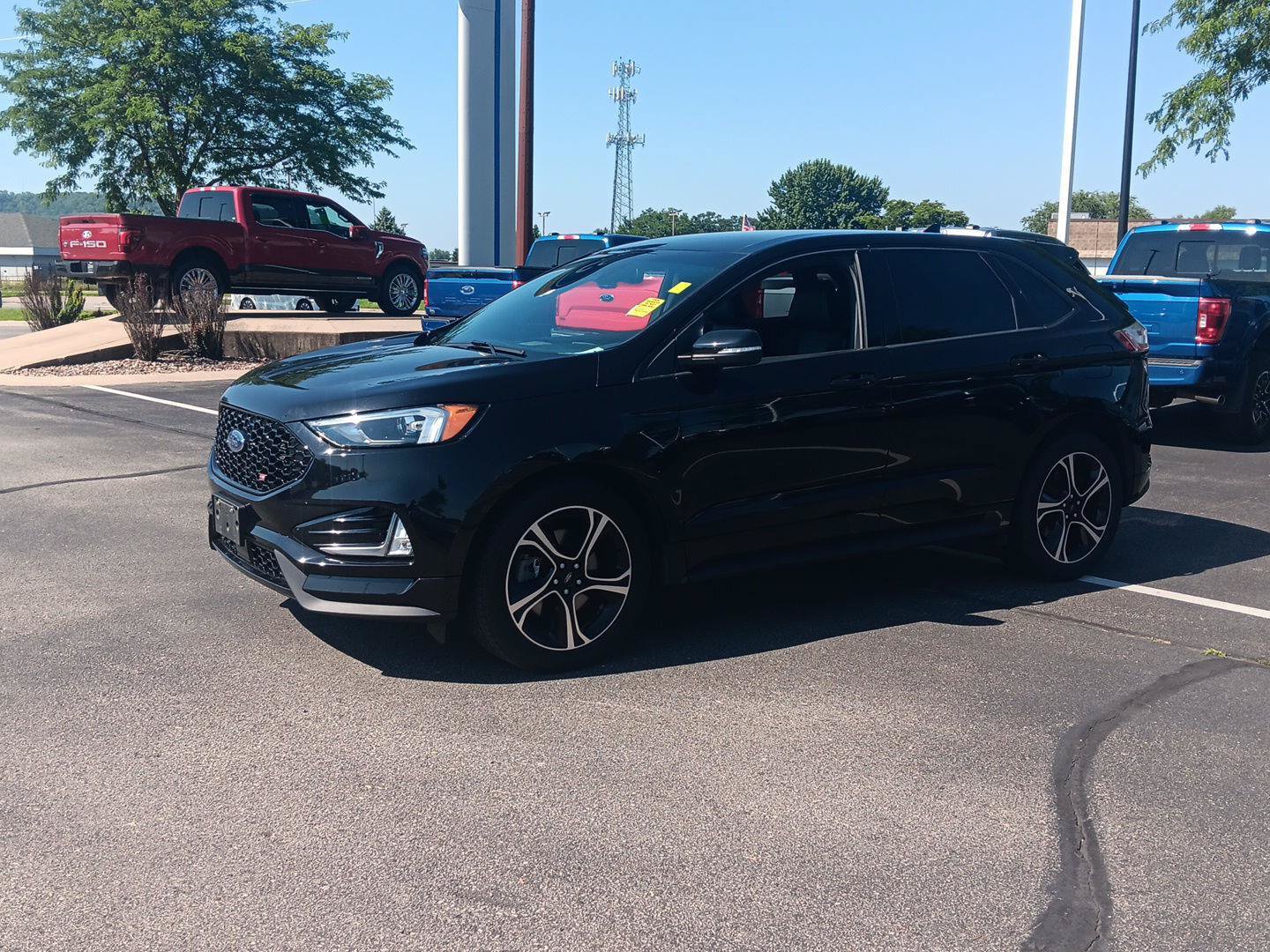 Used 2020 Ford Edge ST AWD/4WD image 9