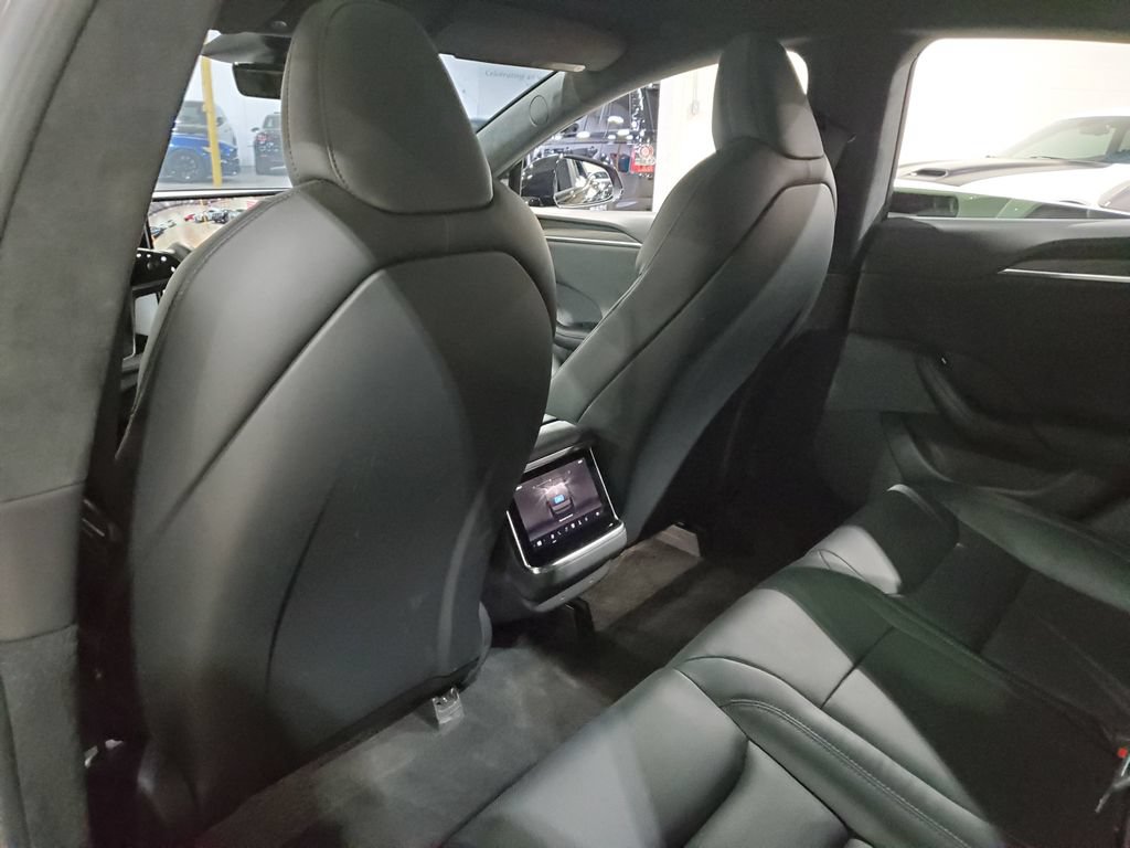 Used 2022 Tesla Model S AWD/4WD image 26