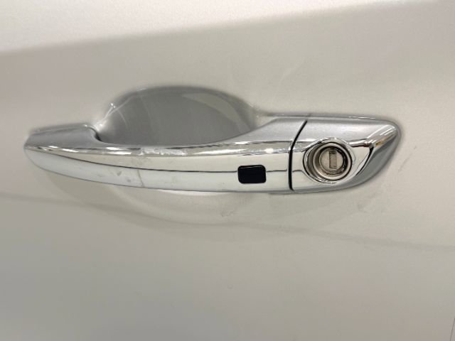 Used 2021 Hyundai Accent Limited image 19