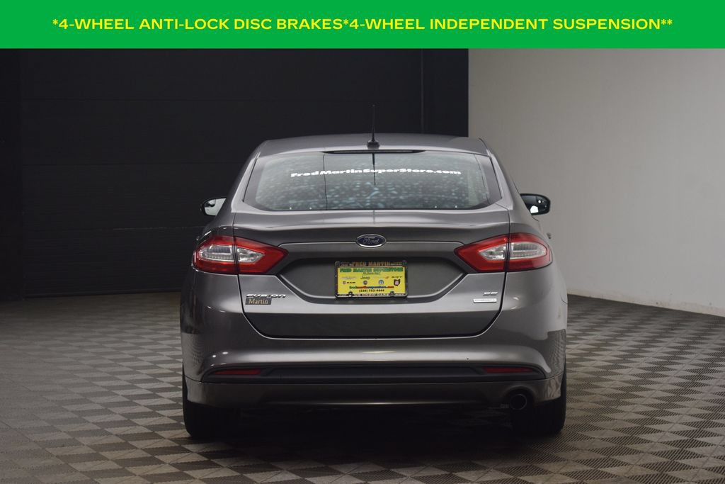 Used 2014 Ford Fusion SE FWD image 7