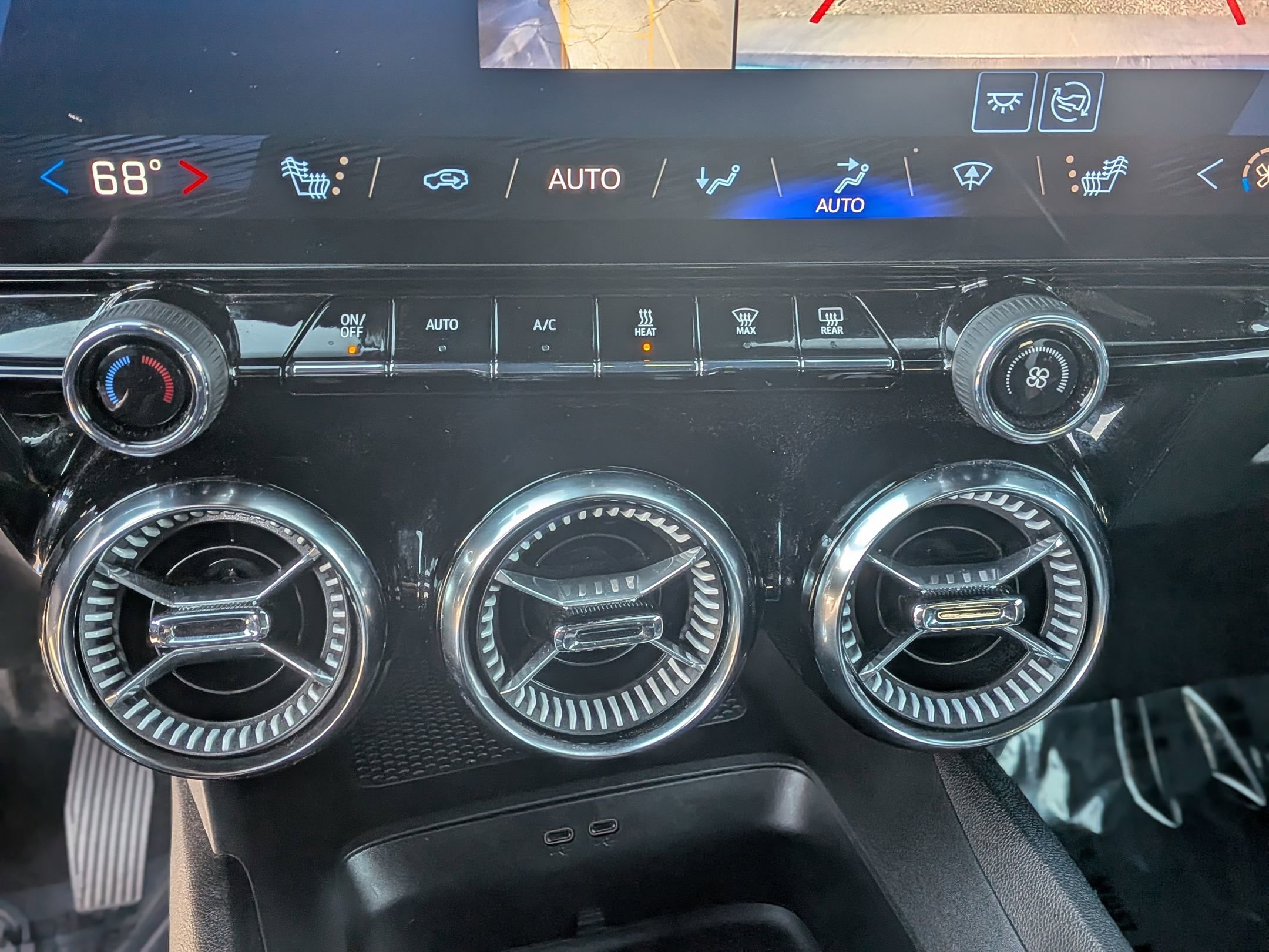 Certified 2024 Chevrolet Blazer EV LT image 30