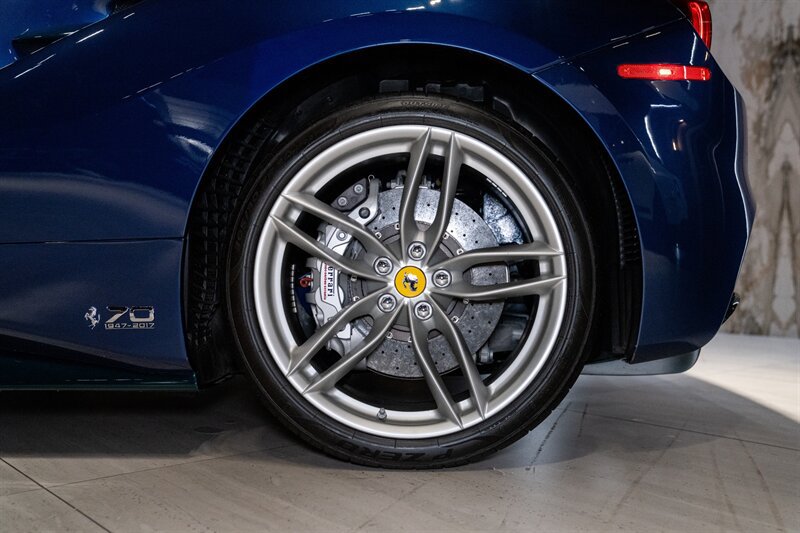 Used 2017 Ferrari 488 Spider RWD image 33