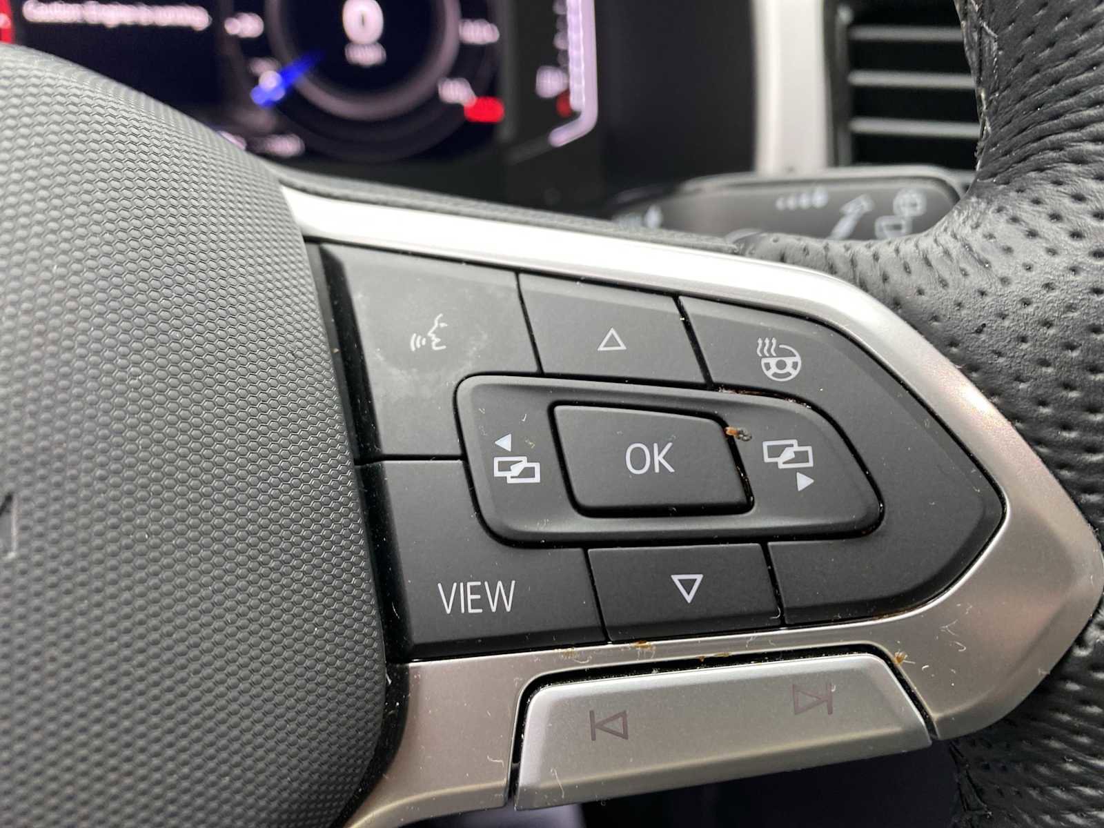 Used 2022 Volkswagen Atlas SEL Premium image 21