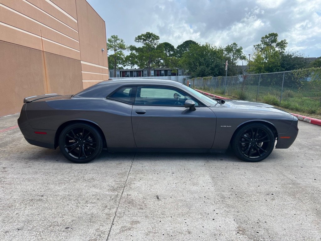 Used 2021 Dodge Challenger R/T image 7