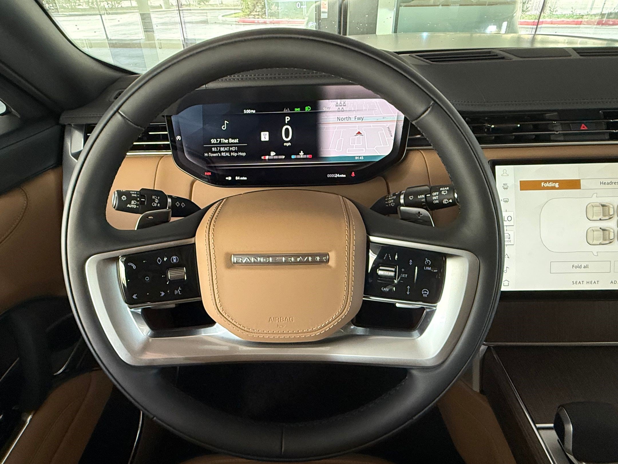 New 2026 Land Rover Range Rover Long Wheelbase SE AWD/4WD image 15