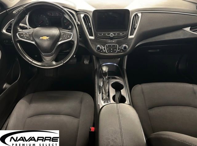 Used 2023 Chevrolet Malibu LT w/ Redline Edition FWD image 21