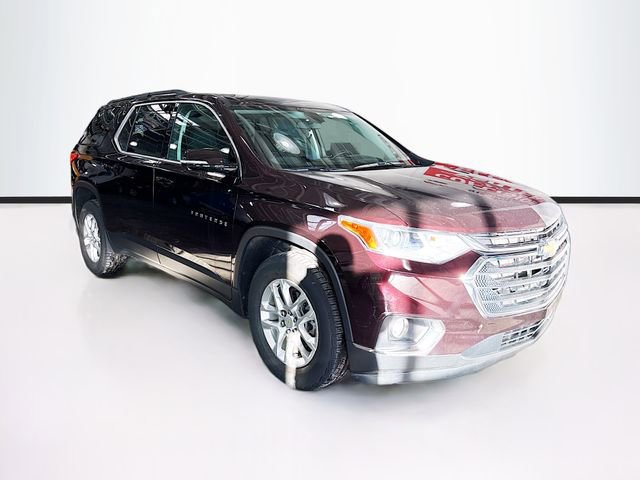 Used 2020 Chevrolet Traverse LT image 3