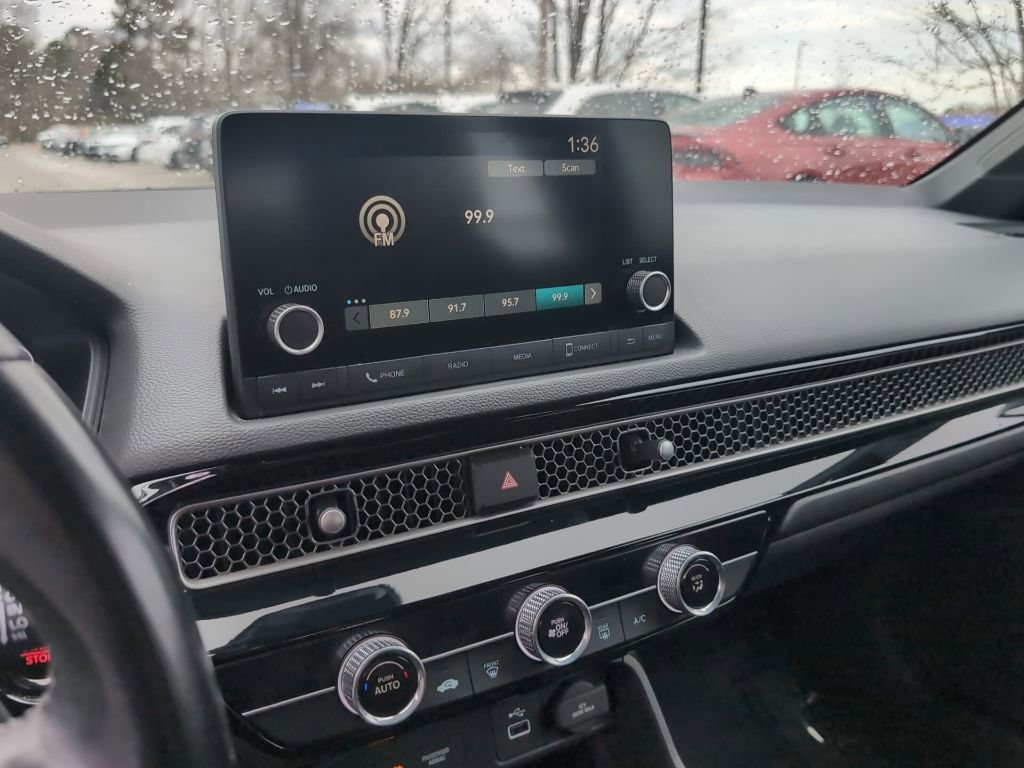 Used 2023 Honda Civic Sport image 25