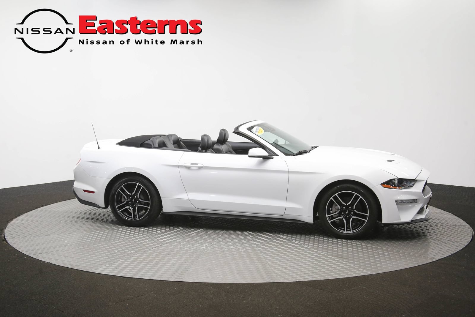 Used 2022 Ford Mustang Premium RWD image 44