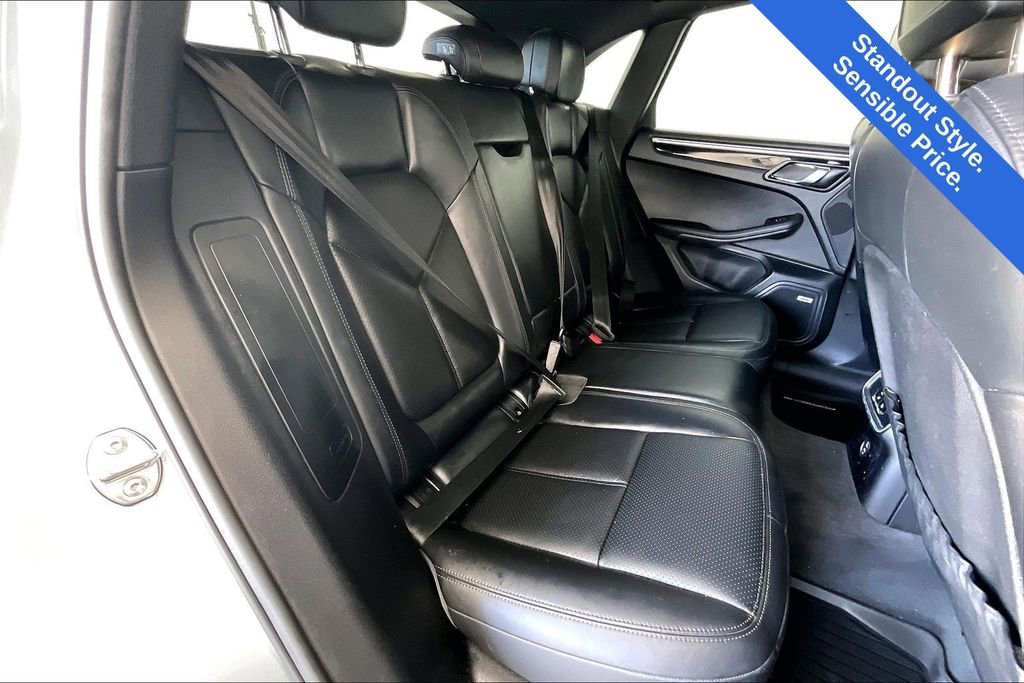 Used 2020 Porsche Macan S image 35