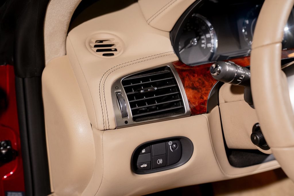 Used 2010 Jaguar XK Convertible RWD image 24