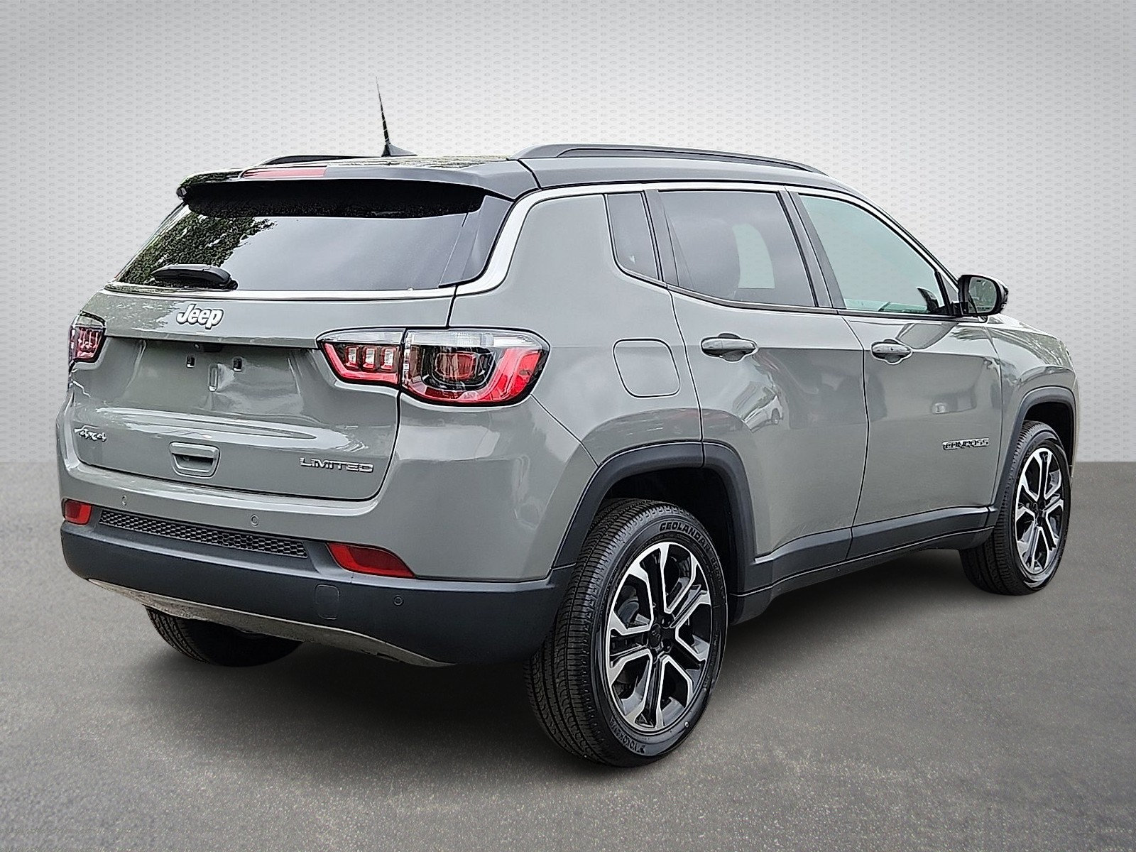 Certified 2024 Jeep Compass Limited AWD/4WD image 6