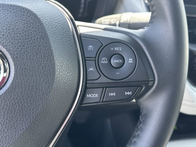 Certified 2025 Toyota Corolla SE w/ SE Premium Package image 15