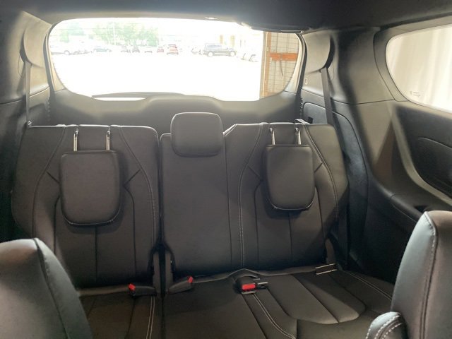 New 2026 Chrysler Pacifica Select image 38