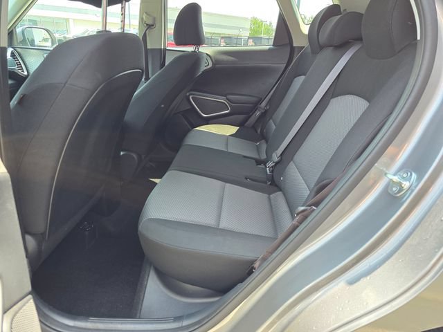 Used 2024 Kia Soul LX w/ Option Group 015 FWD image 29