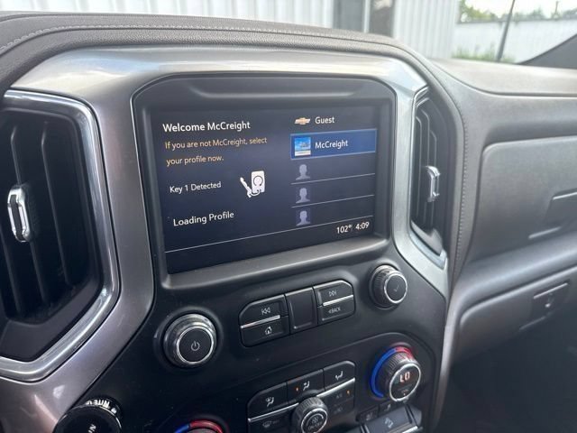 Certified 2021 Chevrolet Silverado 1500 LTZ w/ LTZ Premium Package AWD/4WD image 41