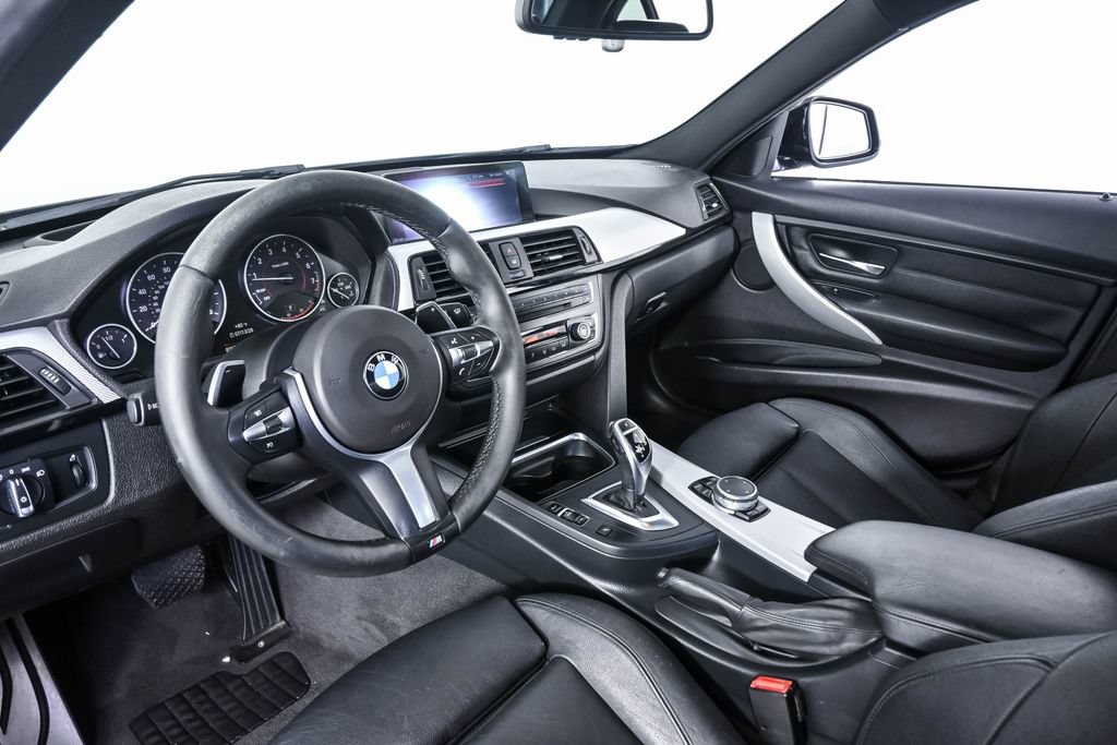 Used 2015 BMW 335i Sedan RWD image 5