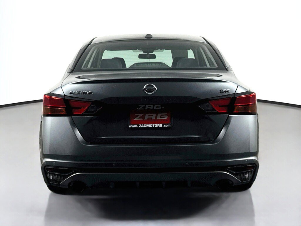 Used 2020 Nissan Altima 2.5 SR FWD image 4
