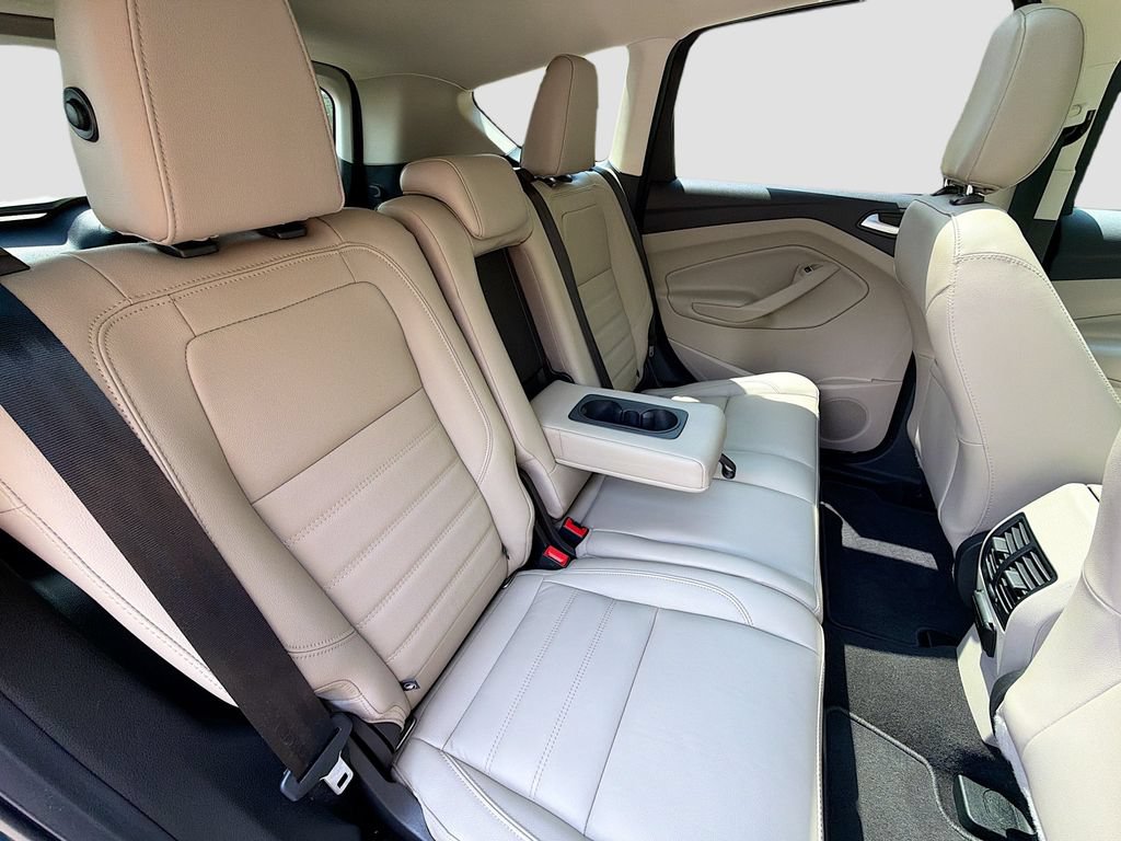 Used 2019 Ford Escape Titanium AWD/4WD image 30