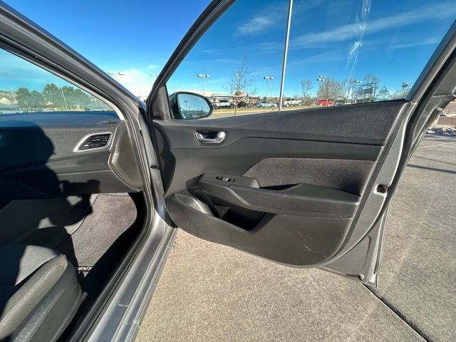 Used 2021 Hyundai Accent SEL image 27