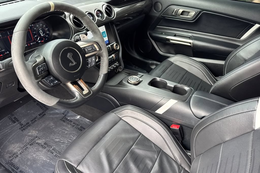 Used 2022 Ford Mustang Shelby GT500 w/ Technology Package RWD image 12