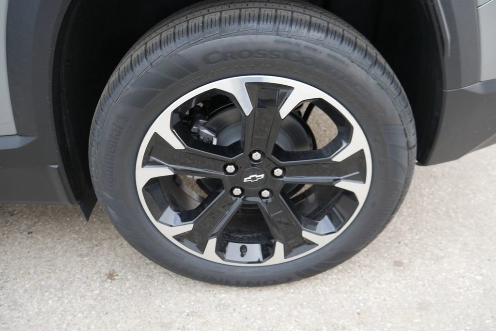 New 2026 Chevrolet Equinox LT image 32