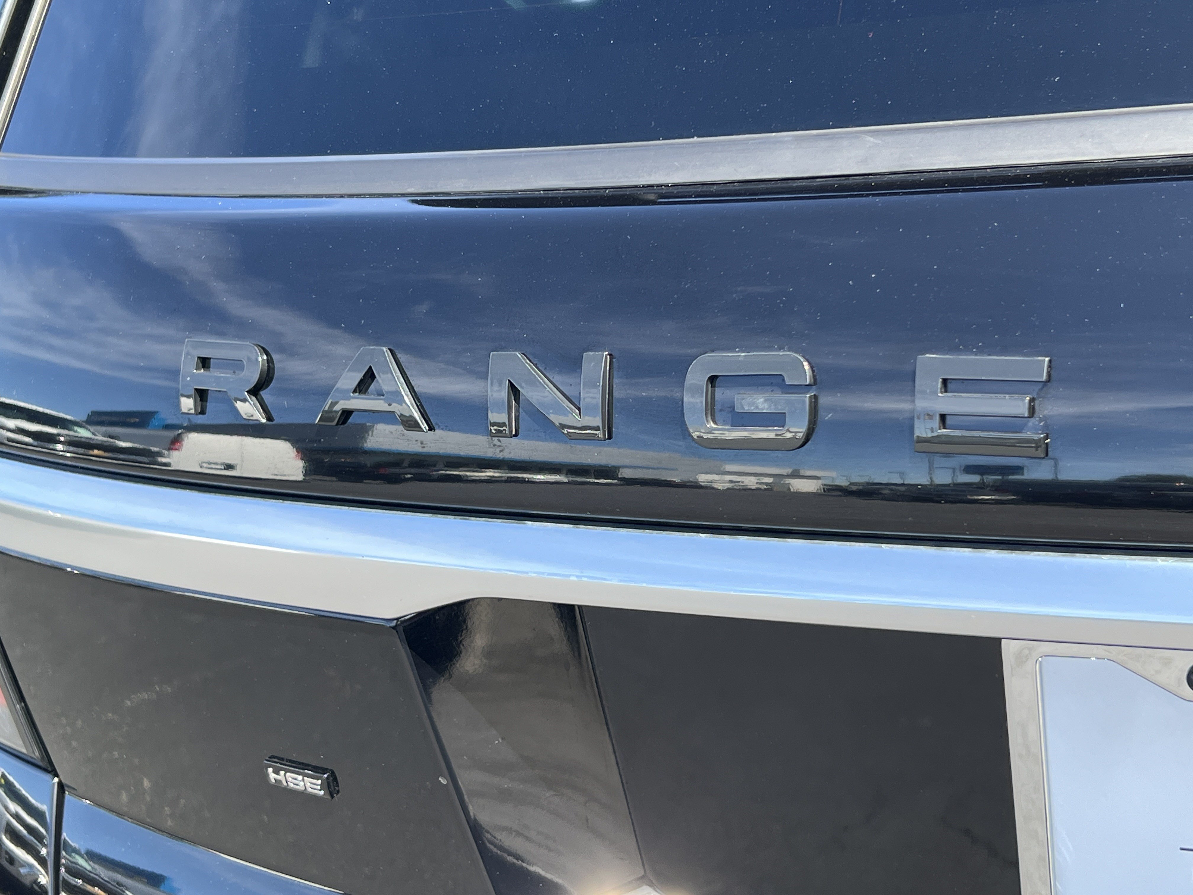 Used 2020 Land Rover Range Rover Sport HSE AWD/4WD image 8